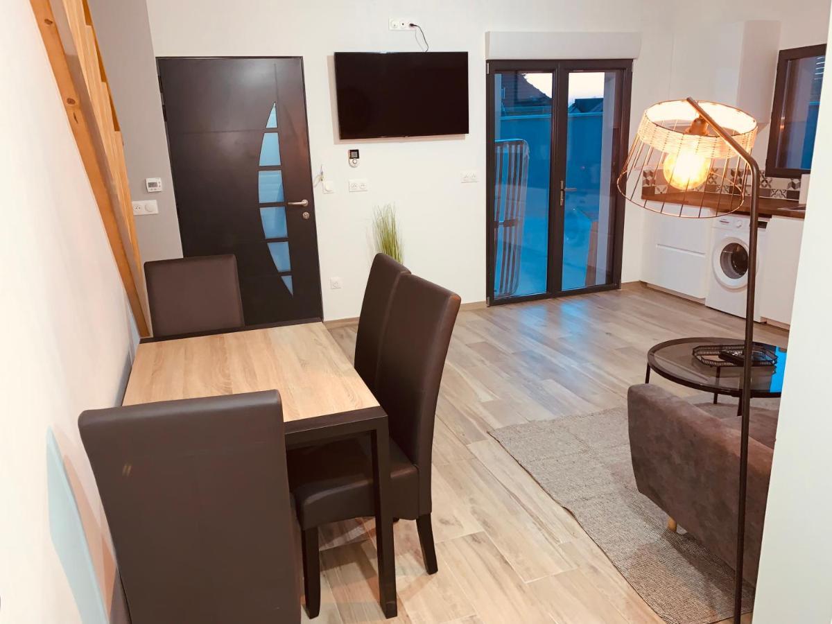 Bella Vista, Parking Gratuit, 5 Min Auxerre Apartment Moneteau Luaran gambar