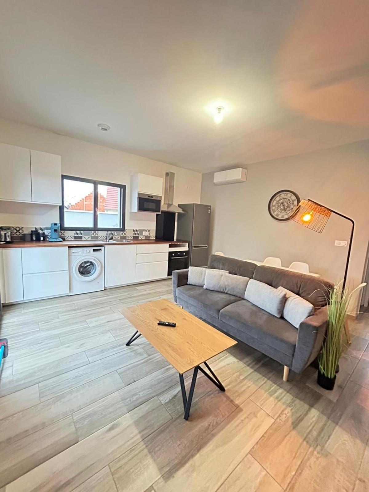 Bella Vista, Parking Gratuit, 5 Min Auxerre Apartment Moneteau Luaran gambar